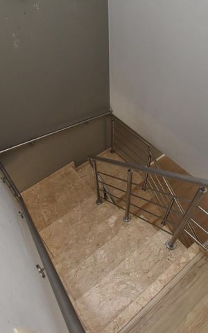 Casa de condomínio para alugar com 123m², 2 quartos e 1 vagaCorredor