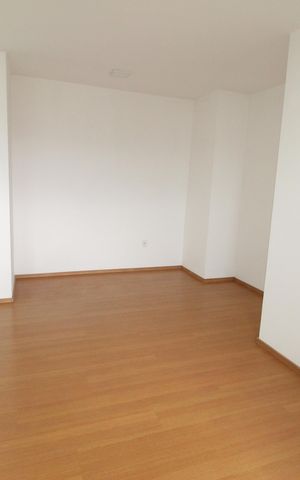 Apartamento para alugar com 66m², 3 quartos e 2 vagasSala