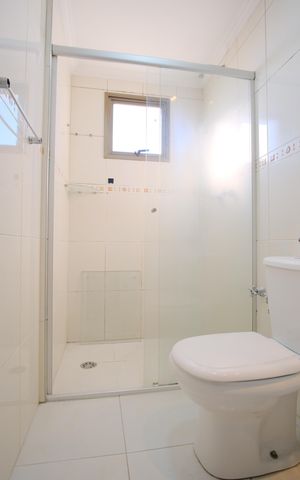 Apartamento à venda com 106m², 3 quartos e 2 vagasBanheiro da Suíte