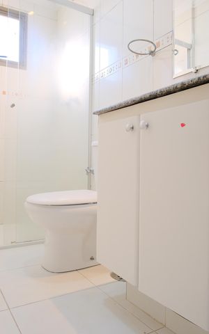 Apartamento à venda com 106m², 3 quartos e 2 vagasBanheiro da Suíte