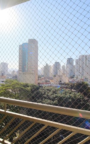 Apartamento à venda com 106m², 3 quartos e 2 vagasVaranda