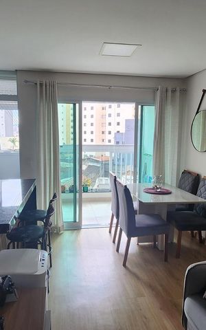 Apartamento à venda com 55m², 2 quartos e 1 vaga Apartamento à venda com 55m², 2 quartos e 1 vagaSala