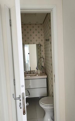 Apartamento à venda com 55m², 2 quartos e 1 vaga Apartamento à venda com 55m², 2 quartos e 1 vagaBanheiro