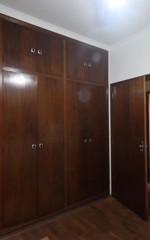 Casa para alugar com 123m², 3 quartos e 4 vagas Casa para alugar com 123m², 3 quartos e 4 vagasQuarto 1