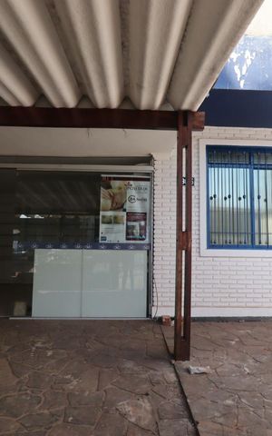 Casa para alugar com 123m², 3 quartos e 4 vagas Casa para alugar com 123m², 3 quartos e 4 vagasGaragem