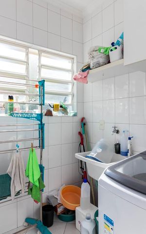 Casa à venda com 252m², 3 quartos e 4 vagasÁrea de Serviço