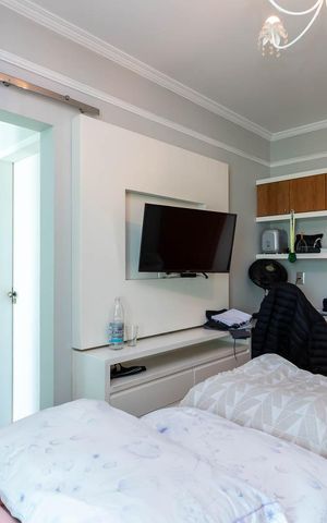 Casa à venda com 252m², 3 quartos e 4 vagasSuíte 1
