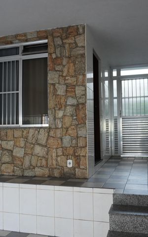Casa à venda com 249m², 4 quartos e 3 vagasFachada