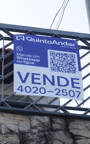 Casa à venda com 249m², 4 quartos e 3 vagasPlaca