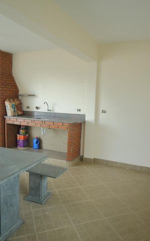 Casa à venda com 400m², 3 quartos e 3 vagasÁrea de convivência ( Churrasqueira ) 