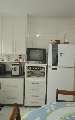 Casa à venda com 400m², 3 quartos e 3 vagasCozinha 