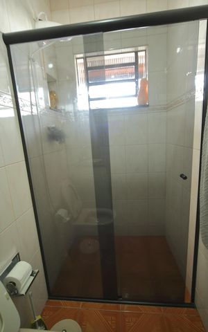 Casa à venda com 400m², 3 quartos e 3 vagasBanheiro da Suíte 1  