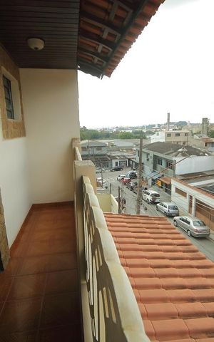 Casa à venda com 400m², 3 quartos e 3 vagasSacada da Suíte 1  