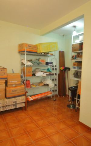Casa à venda com 400m², 3 quartos e 3 vagasEdícula ( Suíte ) 