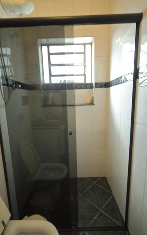 Casa à venda com 400m², 3 quartos e 3 vagasBanheiro Suíte 3