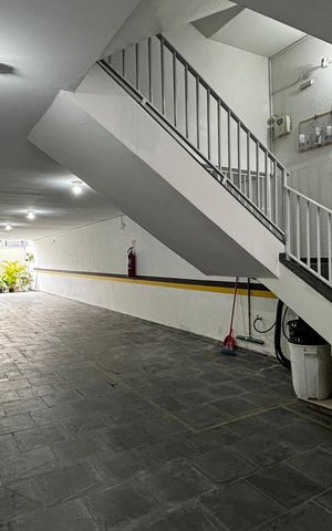 Apartamento à venda com 134m², 2 quartos e 2 vagas Apartamento à venda com 134m², 2 quartos e 2 vagasGaragem