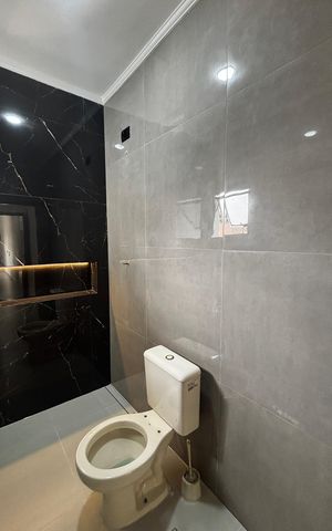 Apartamento à venda com 134m², 2 quartos e 2 vagas Apartamento à venda com 134m², 2 quartos e 2 vagasBanheiro da Suíte