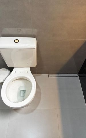 Apartamento à venda com 134m², 2 quartos e 2 vagas Apartamento à venda com 134m², 2 quartos e 2 vagasBanheiro