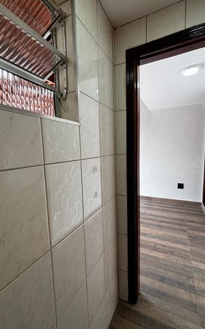 Apartamento à venda com 134m², 2 quartos e 2 vagas Apartamento à venda com 134m², 2 quartos e 2 vagasCobertura - Banheiro