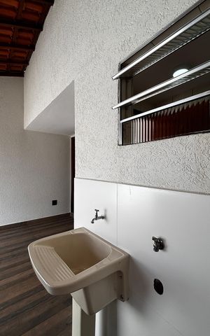 Apartamento à venda com 134m², 2 quartos e 2 vagas Apartamento à venda com 134m², 2 quartos e 2 vagasCobertura - Area de Serviço