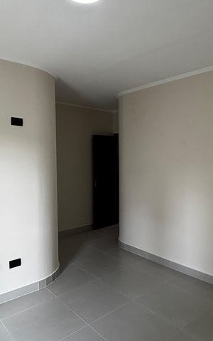 Apartamento à venda com 134m², 2 quartos e 2 vagas Apartamento à venda com 134m², 2 quartos e 2 vagasSuite