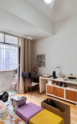 Apartamento à venda com 248m², 3 quartos e 2 vagas Apartamento à venda com 248m², 3 quartos e 2 vagasQuarto 1