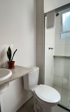 Apartamento à venda com 41m², 2 quartos e 1 vaga Apartamento à venda com 41m², 2 quartos e 1 vagaBanheiro