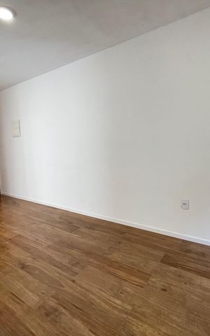 Apartamento à venda com 41m², 2 quartos e 1 vaga Apartamento à venda com 41m², 2 quartos e 1 vagaSala