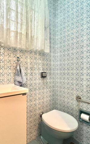 Casa à venda com 135m², 3 quartos e 2 vagas Casa à venda com 135m², 3 quartos e 2 vagasLavabo
