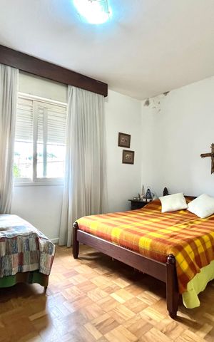 Casa à venda com 135m², 3 quartos e 2 vagas Casa à venda com 135m², 3 quartos e 2 vagasSuite