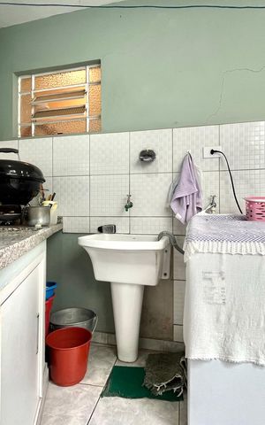 Casa à venda com 135m², 3 quartos e 2 vagas Casa à venda com 135m², 3 quartos e 2 vagasÁrea de Serviço