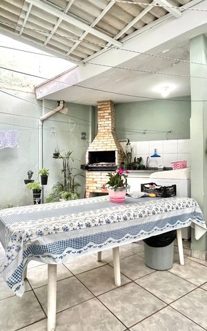 Casa à venda com 135m², 3 quartos e 2 vagas Casa à venda com 135m², 3 quartos e 2 vagasQuintal