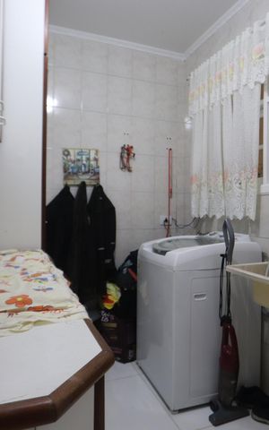 Casa à venda com 125m², 3 quartos e 3 vagasLavanderia