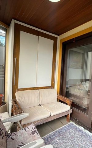 Apartamento à venda com 137m², 3 quartos e 2 vagas Apartamento à venda com 137m², 3 quartos e 2 vagasVaranda da Sala