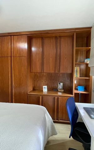 Apartamento à venda com 137m², 3 quartos e 2 vagas Apartamento à venda com 137m², 3 quartos e 2 vagasSuíte