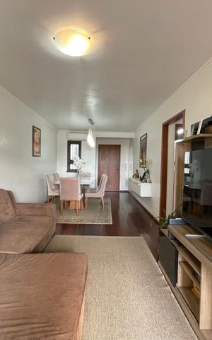 Apartamento à venda com 137m², 3 quartos e 2 vagas Apartamento à venda com 137m², 3 quartos e 2 vagasSala