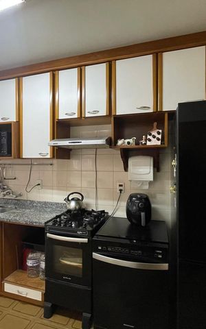 Apartamento à venda com 137m², 3 quartos e 2 vagas Apartamento à venda com 137m², 3 quartos e 2 vagasCozinha