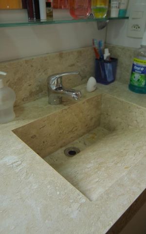 Apartamento à venda com 82m², 3 quartos e 2 vagasBanheiro da Suíte 