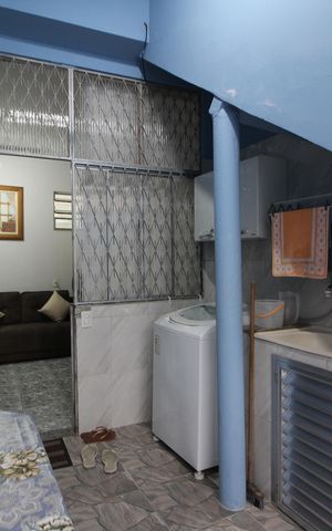 Casa à venda com 103m², 3 quartos e 1 vagaÁrea de Serviço