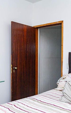 Casa à venda com 300m², 4 quartos e 2 vagas