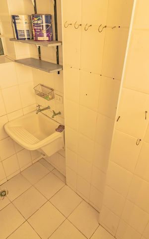 Apartamento à venda com 48m², 2 quartos e 1 vaga Apartamento à venda com 48m², 2 quartos e 1 vagaÁrea de serviço