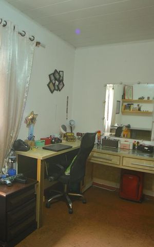 Casa à venda com 202m², 3 quartos e 3 vagasQuarto 3