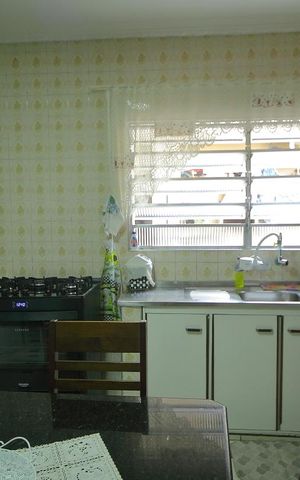 Casa à venda com 202m², 3 quartos e 3 vagasCozinha 