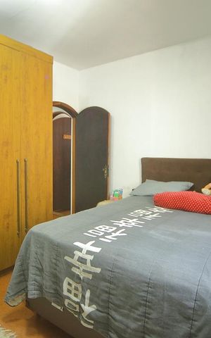 Casa à venda com 202m², 3 quartos e 3 vagasQuarto 2