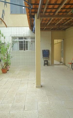 Casa à venda com 202m², 3 quartos e 3 vagasGaragem 
