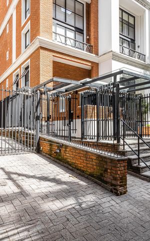 Apartamento à venda com 75m², 1 quarto e 2 vagasFachada