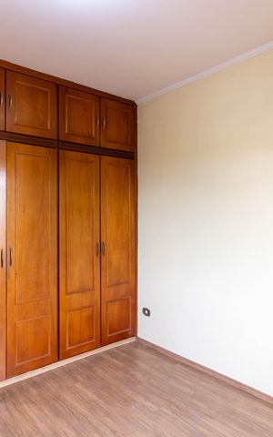 Casa à venda com 210m², 3 quartos e 2 vagasSuíte