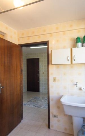 Apartamento para alugar com 72m², 2 quartos e 1 vaga Apartamento para alugar com 72m², 2 quartos e 1 vagaÁrea de Serviço