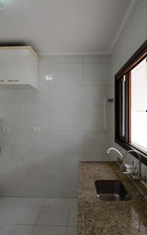 Casa de condomínio à venda com 114m², 3 quartos e 2 vagas Casa de condomínio à venda com 114m², 3 quartos e 2 vagasCOZINHA