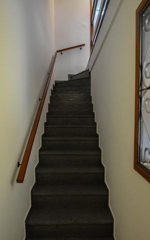 Casa de condomínio à venda com 114m², 3 quartos e 2 vagas Casa de condomínio à venda com 114m², 3 quartos e 2 vagasESCADA